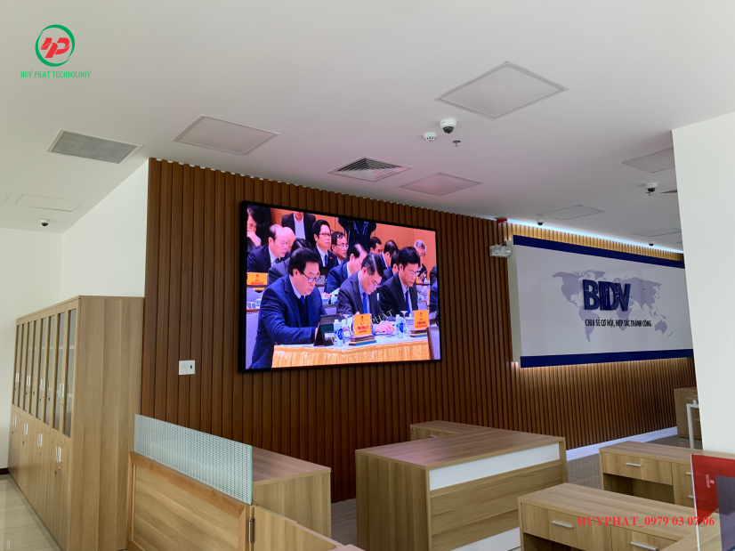  Lắp đặt màn hình led nhà - BIDV chi nhánh Bình Chánh