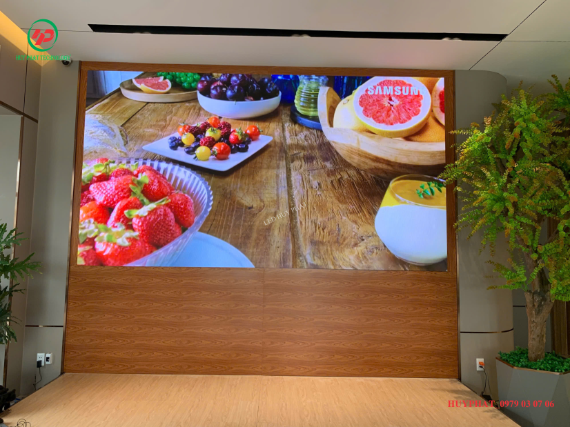 Màn hình led Sales Gallery - Giải pháp trình chiếu đột phá tại Phú Đông Sky One